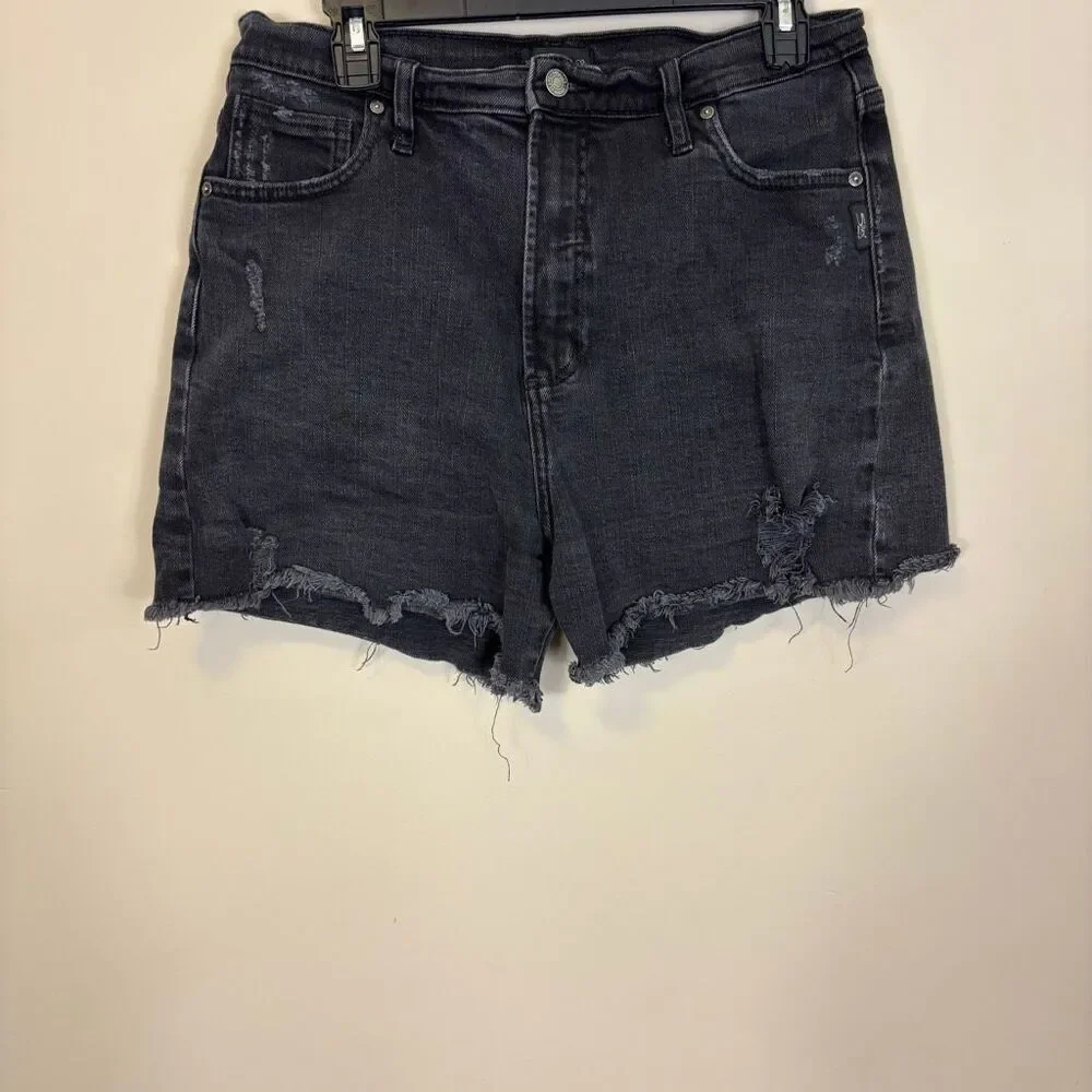 Silver Women's 90's Baggy Denim Jean‎ Shorts Black Size 31 4.5